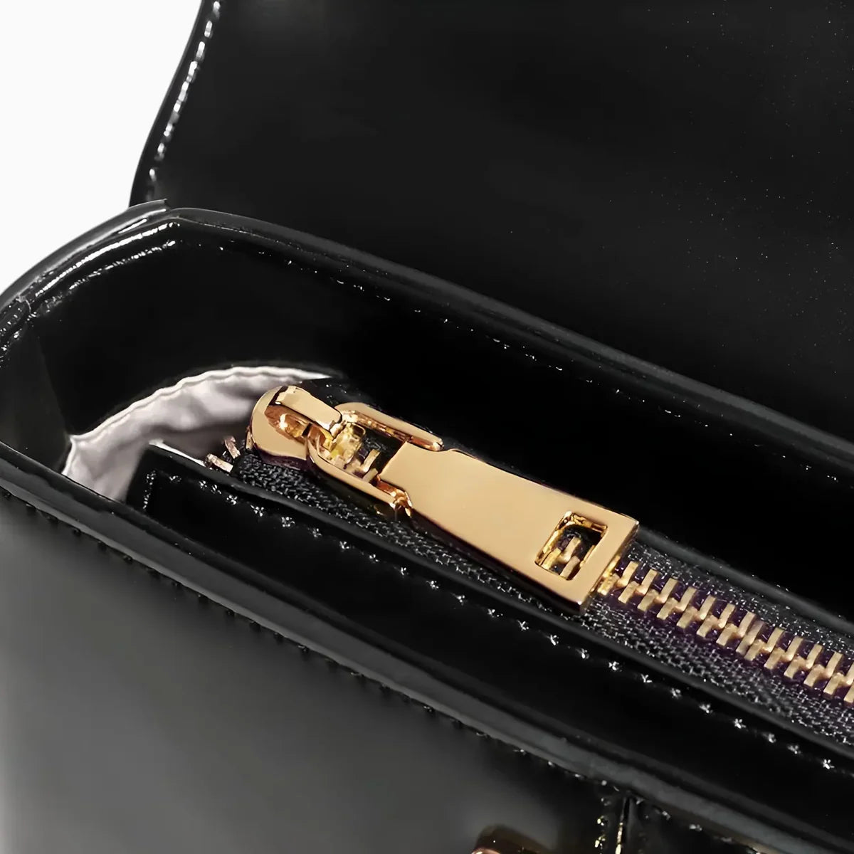Bolsa Tote Charlotte Minimalista
